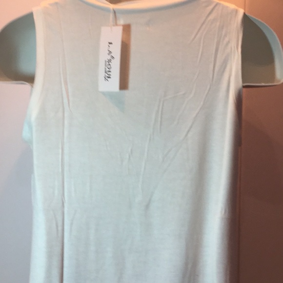 LAST ONE 🇺🇸 AMERICAN FLAG GRAPHIC V NECK TANK - Picture 8 of 8